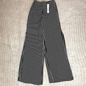 NWT Slide Slit Wide Leg Pants by Aqua